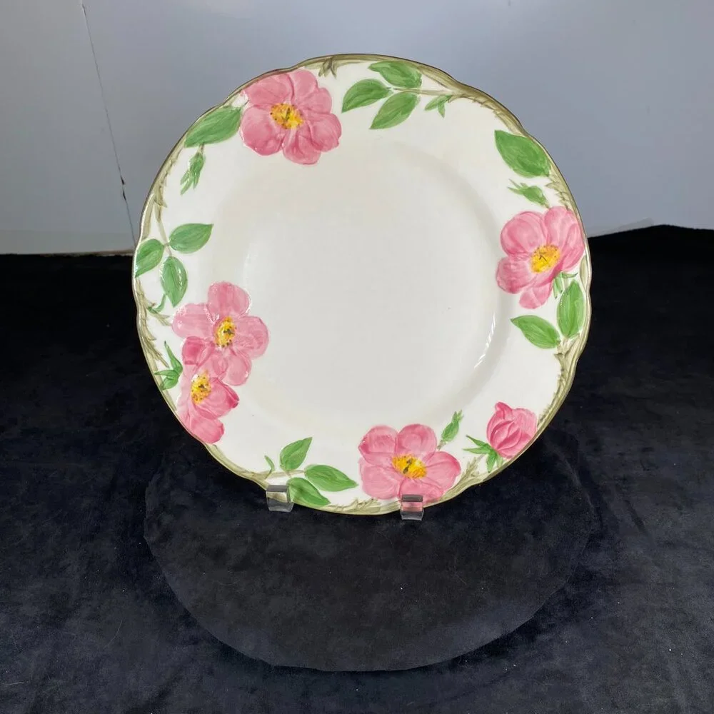 Vintage Franciscan Desert Rose Dinner Plates, very good condition and most made